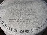 Plaque du monument des Conférences de Québec. Vue avant