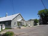 Salle paroissiale et centre communautaire de Beaumont. Vue avant
