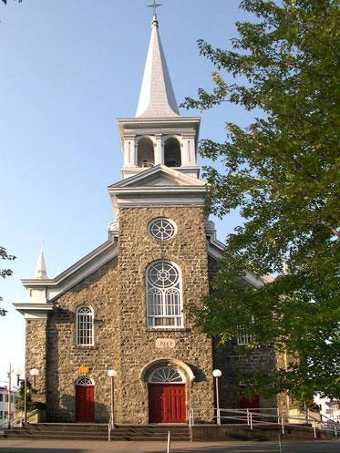 Église de Sainte-Jeanne-d'Arc - Répertoire du patrimoine culturel du Québec