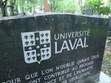 Monument de l'Université Laval