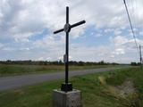 Croix de chemin située à l'intersection du chemin de la Longue-Pointe Est et du chemin de la Longue-Pointe Sud