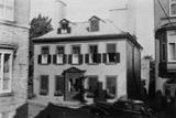 Maison Thomas-Hunt et écurie Thomas-Fargues. Quartier Vieux-Québec - Rue Mont-Carmel - Vue éloignée de la résidence au numéro 24, 1940