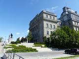 Vieux palais de justice de Montréal. Vue d'angle latéral