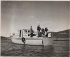 Pêche à Montmagny. Excursion de pêche au bar rayé sur le bateau de Joseph Lachance dans les années 1950.