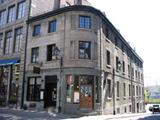 20-22, rue Saint-Paul Est / 30, rue Saint-Jean-Baptiste / 21-23, rue de la Commune Est. Vue avant