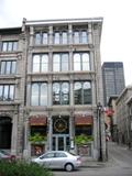 Magasin-entrepôt Paré. Vue avant