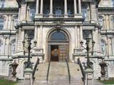 Hôtel de ville de Montréal. Détail. Vue avant