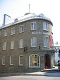 Ancien édifice du Quebec Dispensary . Vue latérale