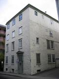135, rue Sainte-Anne. Vue avant