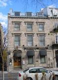 71, rue D'Auteuil. Vue avant