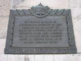Plaque du palais de l'intendance. Vue avant