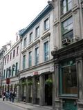 216-218, rue Saint-Paul Ouest / 207, place D'Youville. Vue avant