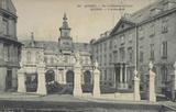 Palais épiscopal de l'Évêché de Québec. Québec - L'Archevêché, ND. Phot.