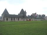 Réservoir et station de pompage McTavish. Vue arrière