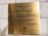 Plaque du Musée de la civilisation. Vue avant
