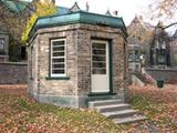Pavillon du Jardin des Gouverneurs. Vue avant