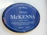 Plaque de James McKenna. Vue avant