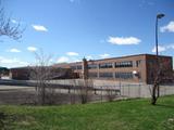 École Simone-Desjardins. Vue arrière