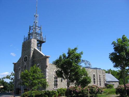 Vestiges de l'église de Notre-Dame-de-la-Visitation - Répertoire du  patrimoine culturel du Québec