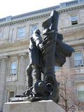 Sculpture (Jean Vauquelin). Vue latérale