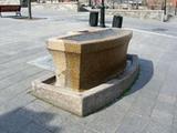 Fontaine de la place Jacques-Cartier. Vue avant