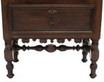 Demi-commode. Vue de détail