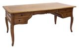 Bureau plat. Vue d'angle