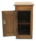 Armoire basse. Vue intérieure