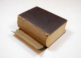 Livre (Men of the time : a dictionary of contemporaries containing biographical notices of eminent characters of both sexes.). Extérieur de l'imprimé