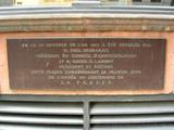 Plaque du centenaire de La Presse. Vue avant