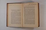 Livre (Speeches and addresses : chiefly on the subject of British-American union). Intérieur de l'imprimé avec signature
