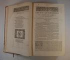 Livre (Les vies des hommes illustres grecs et romains : comparées l'une avec l'autre). Intérieur de l'imprimé