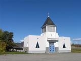 Église de Sainte-Brigitte. Vue d'angle