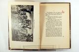 Livre (La chasse galerie and other Canadian stories). Intérieur de l'imprimé et illustration