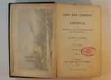 Livre (Life and liberty in America : or, sketches of a tour in the United States and Canada, in 1857-8 (Volume I)). Page de titre