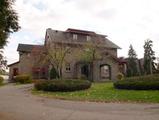 Maison mère des Soeurs missionnaires du Christ-Roi. Vue avant