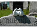 Cimetière Saint-Cajetan. Repos et amour éternels au cimetière d'Armagh. Vue avant
