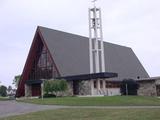 Église de Sainte-Suzanne. Vue latérale