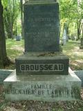 Monument de la famille Boucher de La Bruère