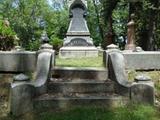 Monument Laterrière-Garneau
