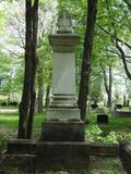 Monument du chevalier Olivier Robitaille M. D.