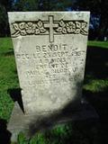 Monuments d'enfants morts en bas âge entre 1914 et 1960