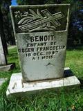 Monuments d'enfants morts en bas âge entre 1938 et 1972