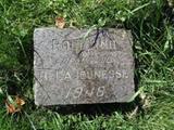 Monuments d'enfants morts en bas âge entre 1948 et 1970