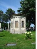 Monument Drouin. Vue d'ensemble