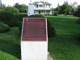 Plaque des jardins de Métis. Vue générale