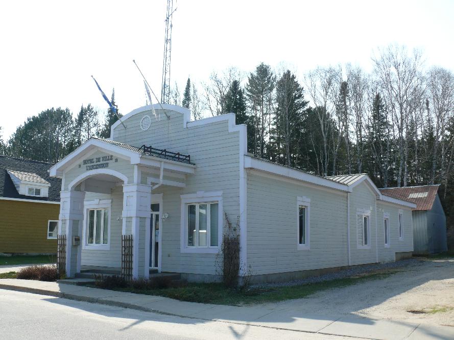 Hôtel de ville de L'Ascension Répertoire du patrimoine culturel du Québec