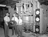 Usine Goodyear. Vue intérieure (vers 1965).