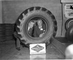 Usine Goodyear. Vue intérieure (1965).