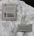 Plaque du monument des Pères Trappistes